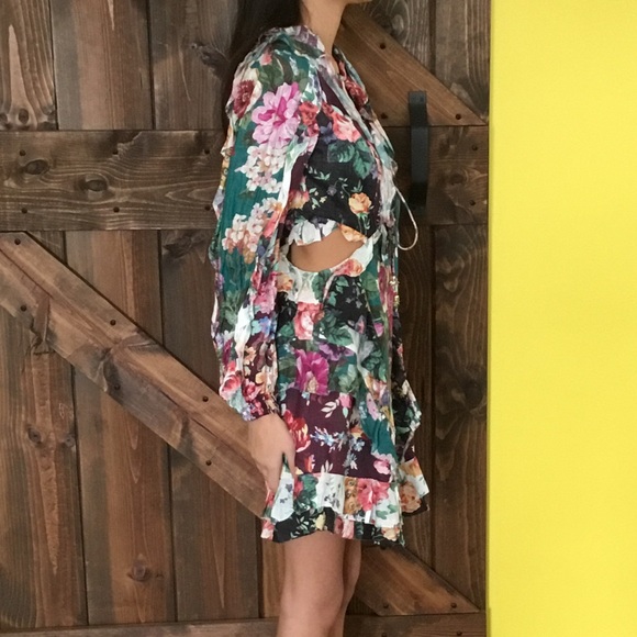 Zimmermann Allia Floral Print Cut Out Spliced Linen Mini Dress - Picture 3 of 12
